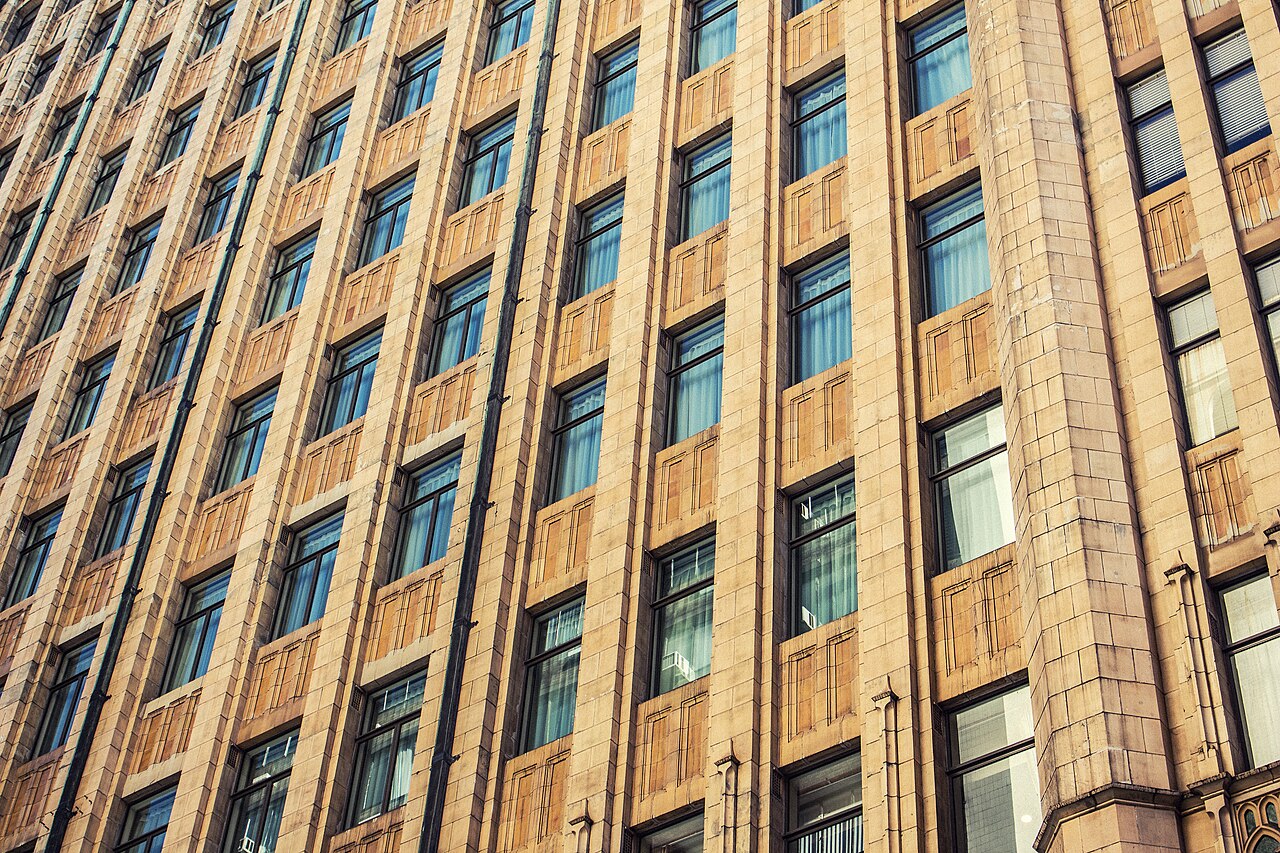 Shared Wiring in Apartment Blocks and What It Does to Your Speed